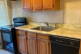 5215 Lebanon Ave, Philadelphia, PA 19131 - Photo 10