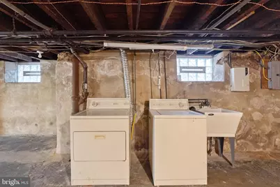7333 Lawndale Avenue, Philadelphia, PA 19111 - Photo 34