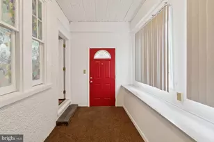 7333 Lawndale Ave, Philadelphia, PA 19111 - Photo 8