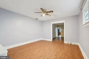 7333 Lawndale Ave, Philadelphia, PA 19111 - Photo 10