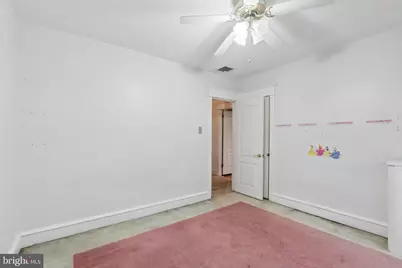 7333 Lawndale Avenue, Philadelphia, PA 19111 - Photo 30