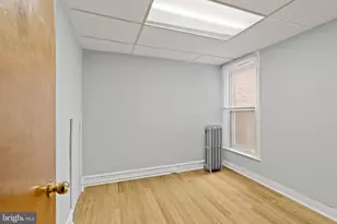 6904 Chelwynde Ave, Philadelphia, PA 19142 - Photo 18