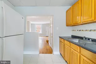 1528 S Hollywood St, Philadelphia, PA 19146 - Photo 10