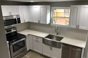 1272 S Dover St, Philadelphia, PA 19146 - Photo 16