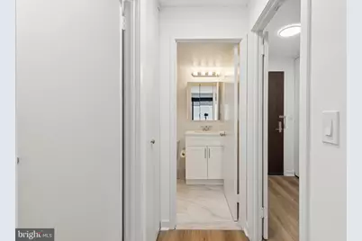 2020 Walnut Street #8J, Philadelphia, PA 19103 - Photo 10