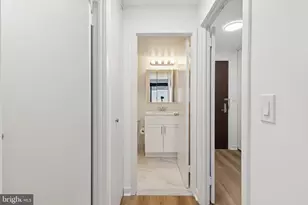 2020 Walnut St, Philadelphia, PA 19103 - Photo 10