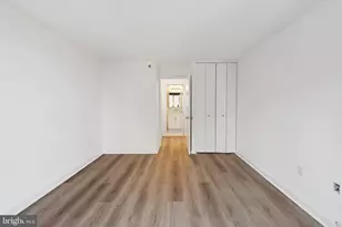 2020 Walnut St, Philadelphia, PA 19103 - Photo 8