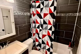 2126 Latona St, Philadelphia, PA 19146 - Photo 10