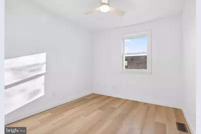 1230 W Susquehanna Avenue, Philadelphia, PA 19122 - Photo 24