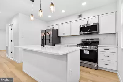 1230 W Susquehanna Avenue, Philadelphia, PA 19122 - Photo 4