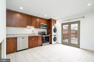 1717 Green St, Philadelphia, PA 19130 - Photo 12