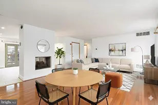 1717 Green St, Philadelphia, PA 19130 - Photo 6
