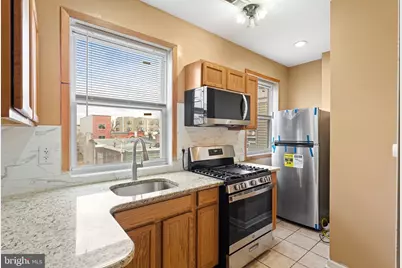 1237 W Allegheny Avenue, Philadelphia, PA 19133 - Photo 1