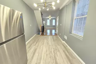 2437 N 28th St, Philadelphia, PA 19132 - Photo 4