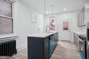 5457 Cedar Ave, Philadelphia, PA 19143 - Photo 12