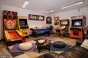 39 W Durham St, Philadelphia, PA 19119 - Photo 30