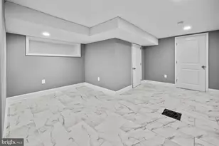 558 E Locust Ave, Philadelphia, PA 19144 - Photo 24