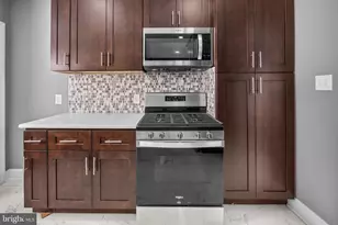 558 E Locust Ave, Philadelphia, PA 19144 - Photo 12