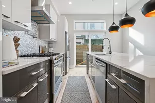 1514 S Bambrey St, Philadelphia, PA 19146 - Photo 12