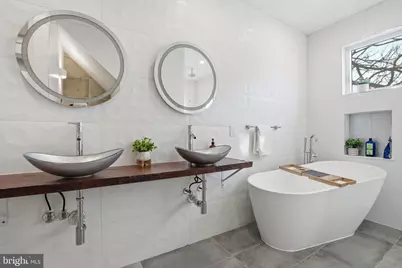 1514 S Bambrey Street, Philadelphia, PA 19146 - Photo 20