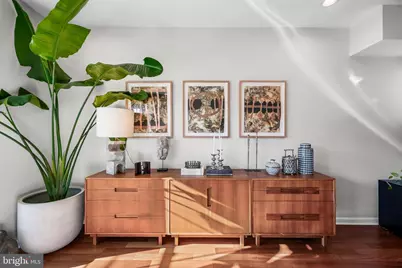 1627 Fairmount Avenue #B, Philadelphia, PA 19130 - Photo 16