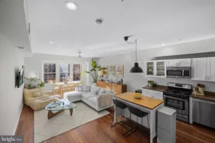 1627 Fairmount Ave, Philadelphia, PA 19130 - Photo 6