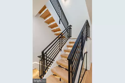 227 E Allen Street, Philadelphia, PA 19125 - Photo 26