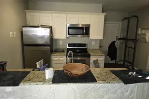 201 N 8th St, Philadelphia, PA 19106 - Photo 6