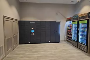 201 N 8th St, Philadelphia, PA 19106 - Photo 26