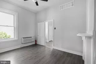 1735 W Oxford St, Philadelphia, PA 19121 - Photo 16