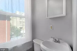 1735 W Oxford St, Philadelphia, PA 19121 - Photo 22