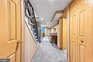 8102 Lister St, Philadelphia, PA 19152 - Photo 22