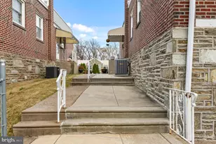 8102 Lister St, Philadelphia, PA 19152 - Photo 30