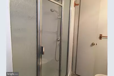 1113 W Thompson Street, Philadelphia, PA 19122 - Photo 10