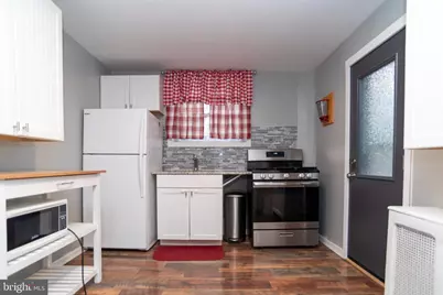 2308 S Hutchinson Street, Philadelphia, PA 19148 - Photo 6