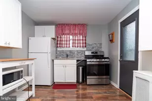 2308 S Hutchinson St, Philadelphia, PA 19148 - Photo 6