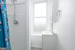 3670 Indian Queen Ln, Philadelphia, PA 19129 - Photo 12