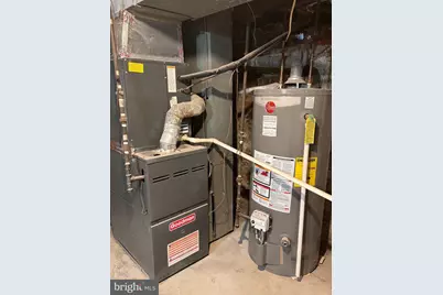 437 Fitzgerald Street, Philadelphia, PA 19148 - Photo 10