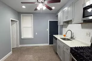 437 Fitzgerald St, Philadelphia, PA 19148 - Photo 2