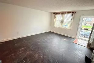 6016 Reach St, Philadelphia, PA 19111 - Photo 4