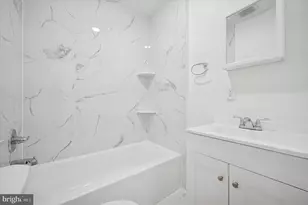 1418 W Erie Ave, Philadelphia, PA 19140 - Photo 8