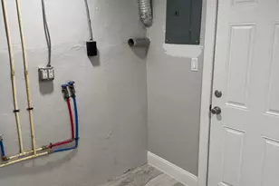 6902 Buist Ave, Philadelphia, PA 19142 - Photo 30