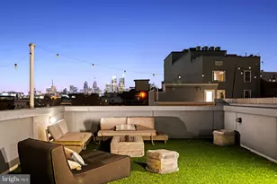 1121 Earl St, Philadelphia, PA 19125 - Photo 48