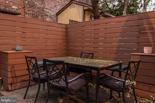 1121 Earl St, Philadelphia, PA 19125 - Photo 22