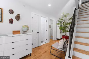 23 E Durham St, Philadelphia, PA 19119 - Photo 20