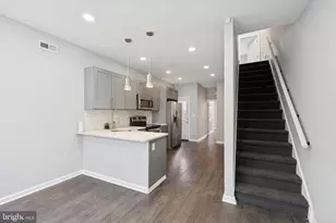 2202 N Bouvier St, Philadelphia, PA 19132 - Photo 2