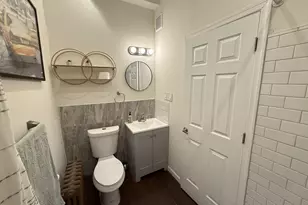 1003 S 6th St, Philadelphia, PA 19147 - Photo 8