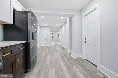 2037 E Cumberland Street, Philadelphia, PA 19125 - Photo 12