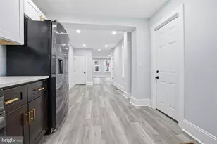 2037 E Cumberland St, Philadelphia, PA 19125 - Photo 12