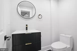 2037 E Cumberland St, Philadelphia, PA 19125 - Photo 6